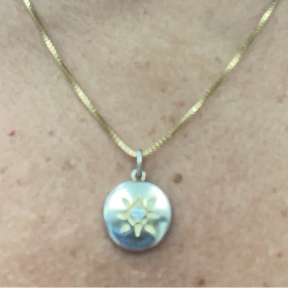 Pendant and chain necklace 18” - Picture 4 of 9